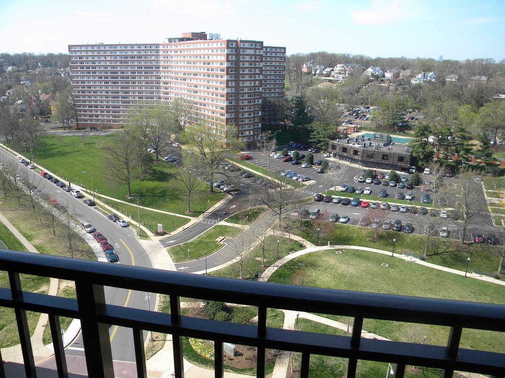 Madison Hospitality At 1401 Joyce Street Arlington Exteriér fotografie